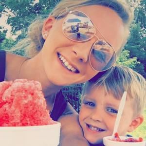 Meet your Posher, Sara